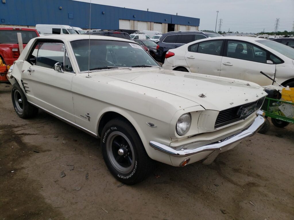 1966 FORD MUSTANG