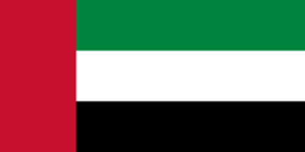 Flaga Zjednoczonych Emiratów Arabskich z czerwonym pasem oraz zielono-biało-czarnymi pasami poziomymi
